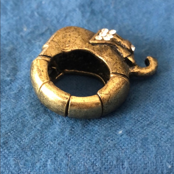 Ring - Picture 5 of 5